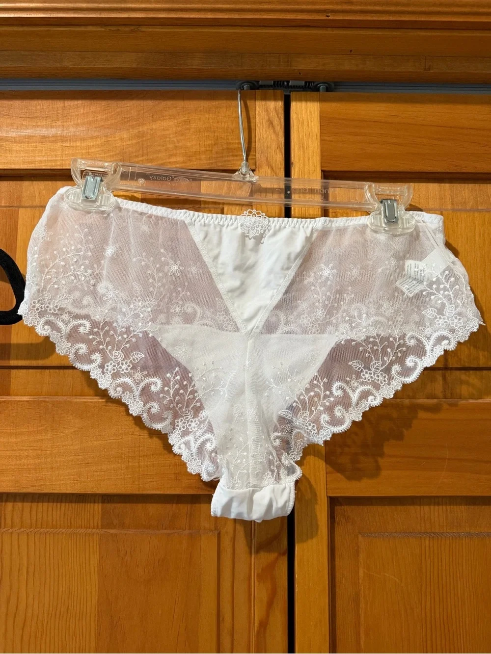 Simone Perele Delice Bra and Panty Set White Lace